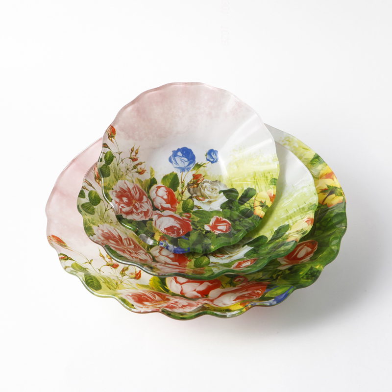 Glass bowl