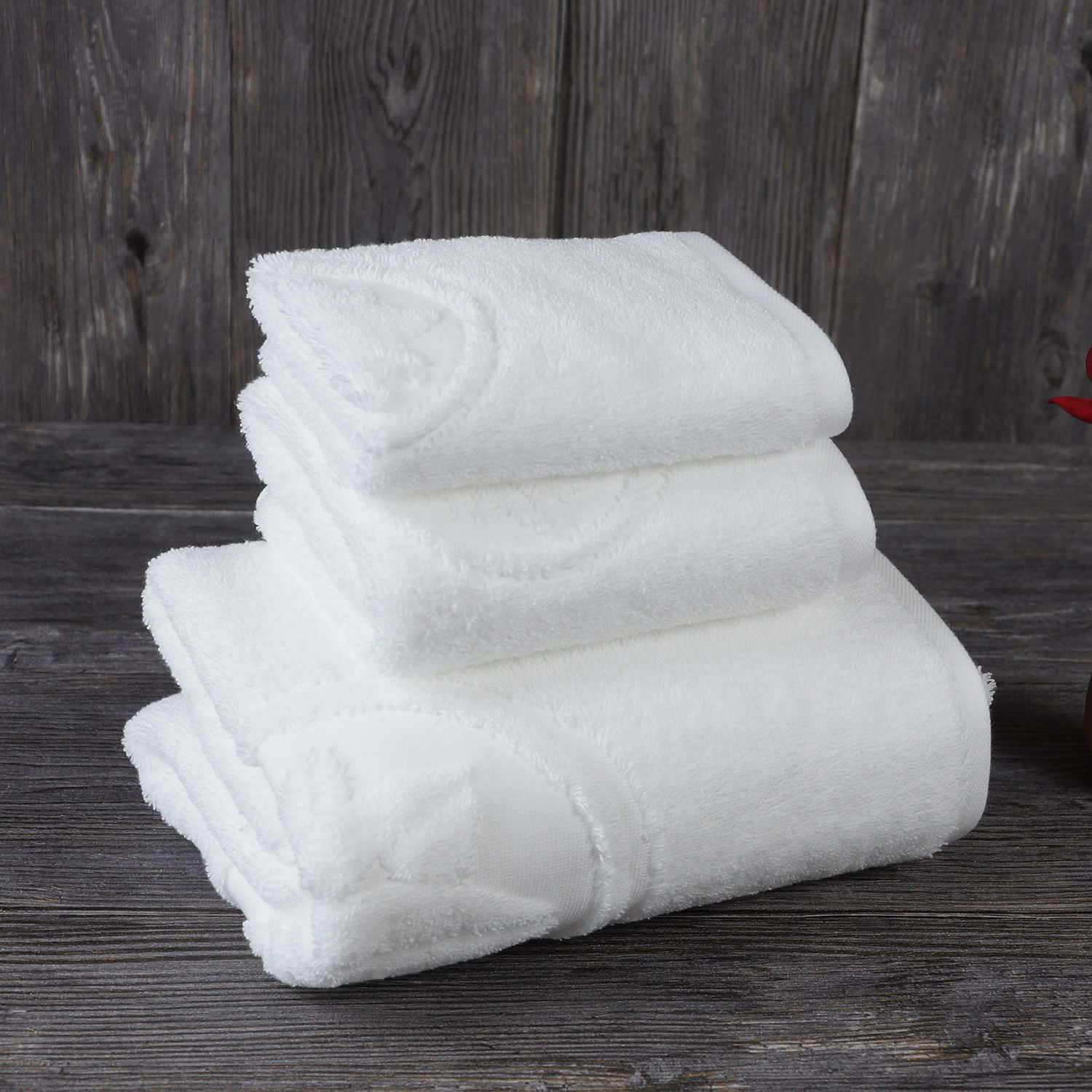 Cheap Custom Jacquard 100% Cotton Hotel Towel