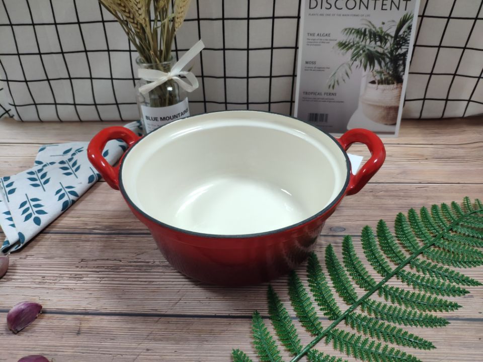 cast iron casserole, enameled