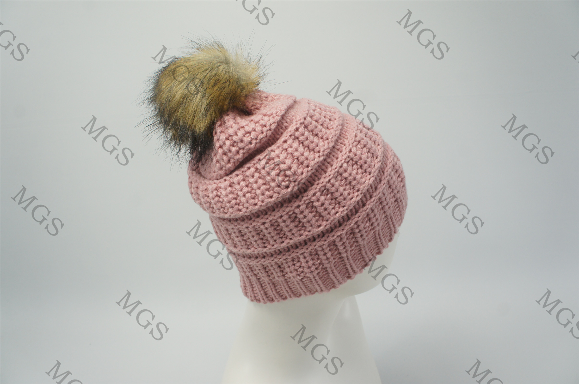 100%acrylic knitted hat