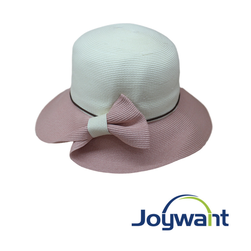 Peminum paper hats