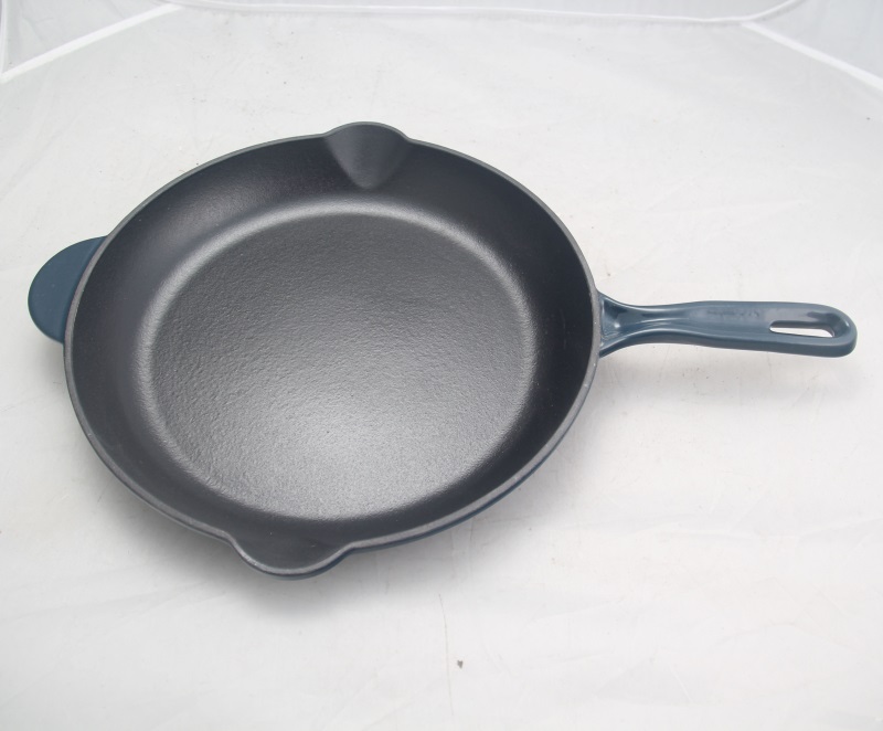 Cast iron frypan, enamel
