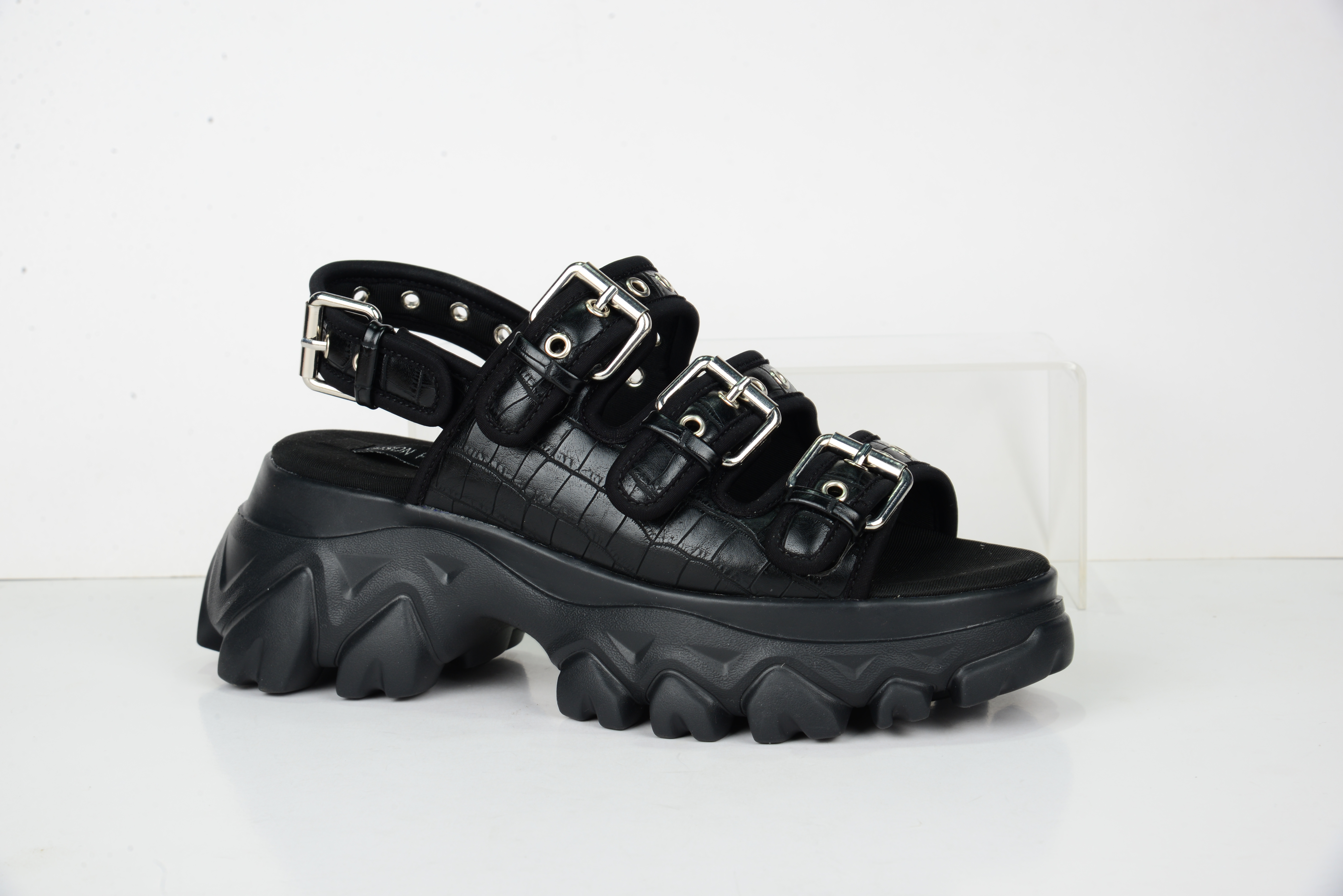 2020 Fashion STONE PU Upper Women Sandal Flats with sports outsole ES2082019A-01