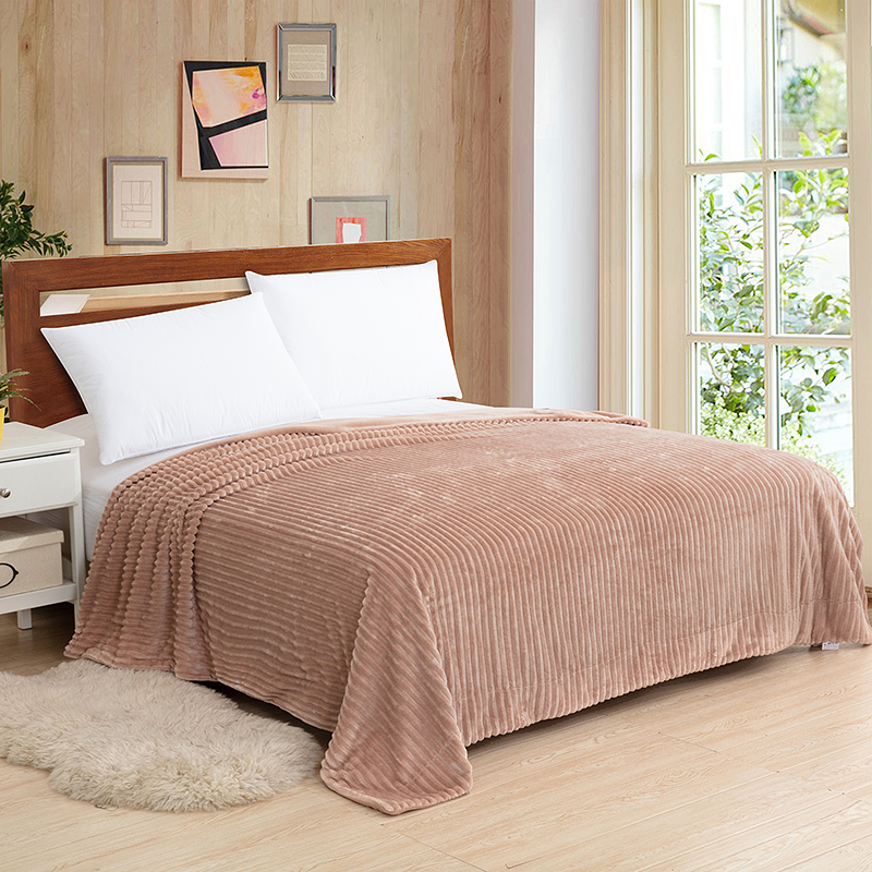 Jacquard flannel blanket
