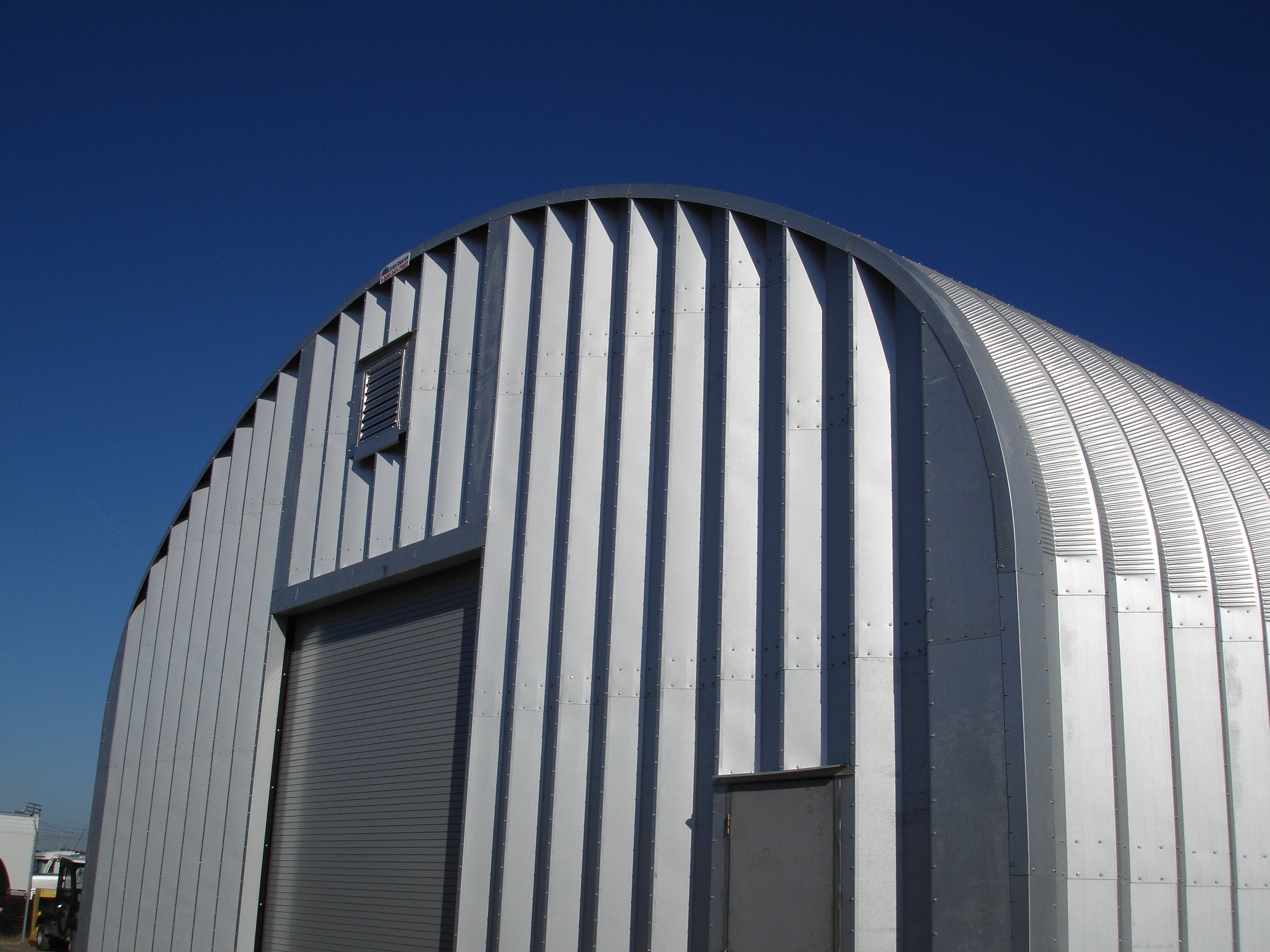 Movable steel structure house