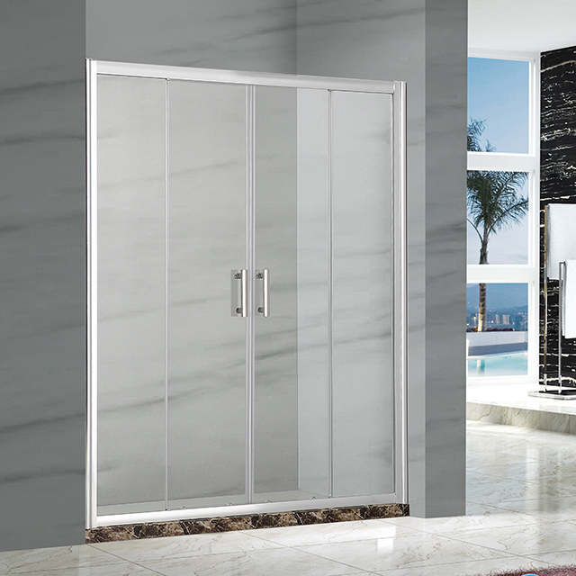 1 sliding shower screen