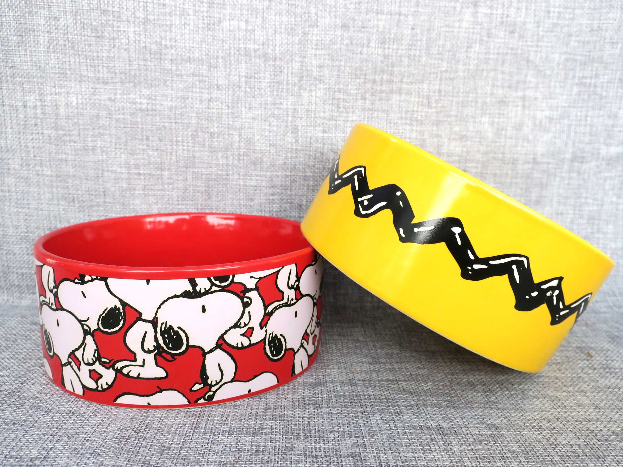 Ceramic pet bowl