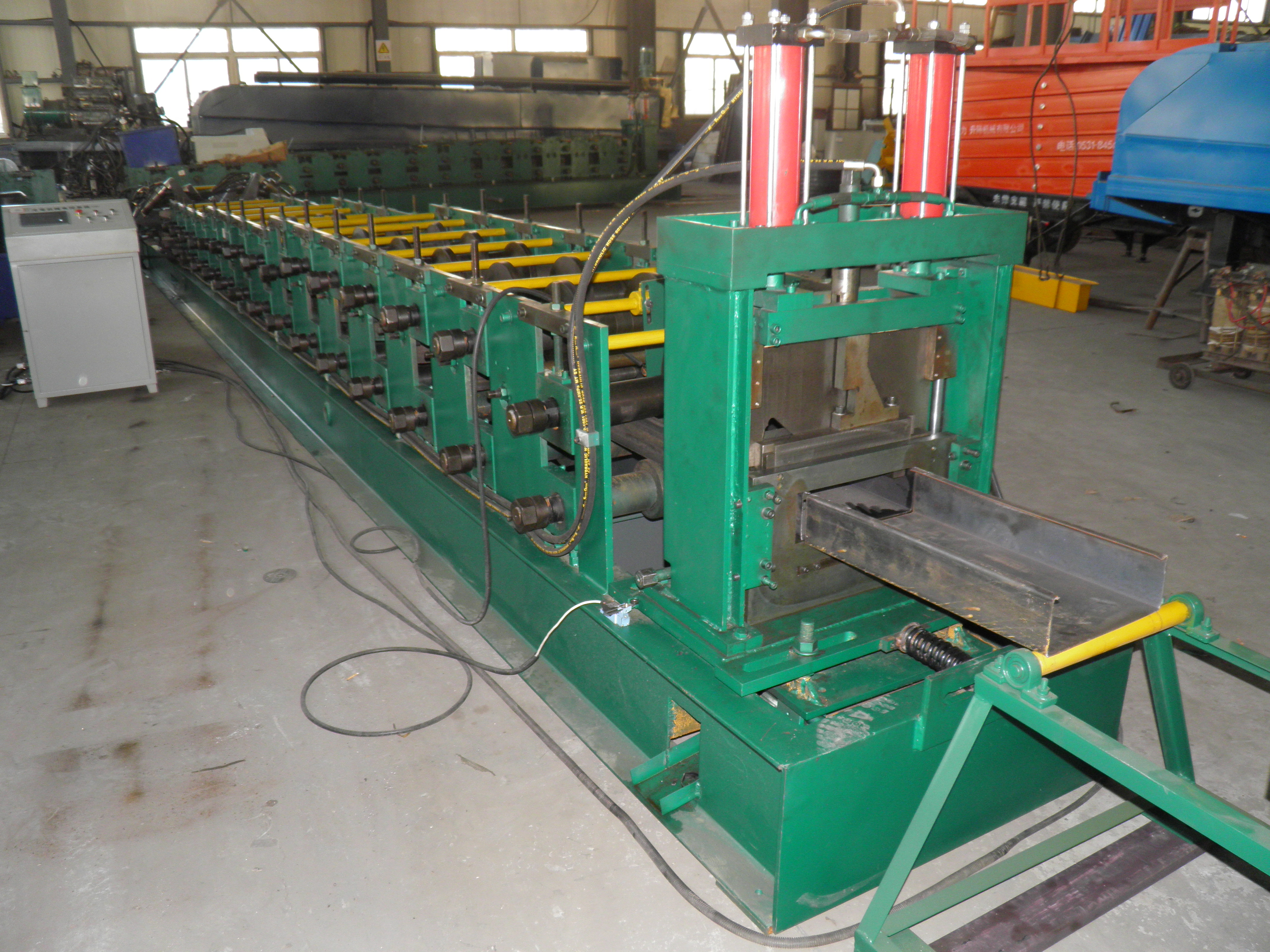 c channel steel purlin roll forming machine