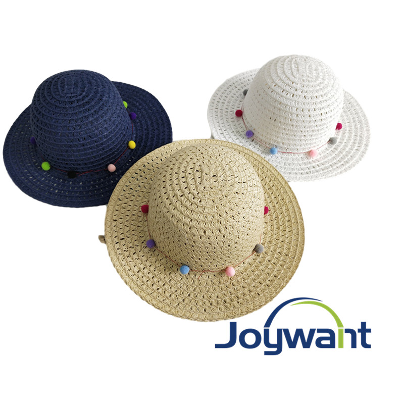 Children's sun hat with Pompom