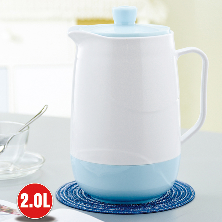 Plastic keep warmth kettle