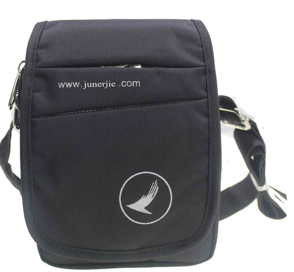 Shoulder bags