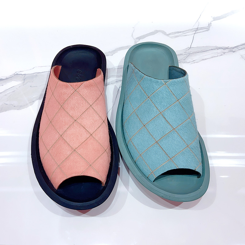 Strategy casual slipper