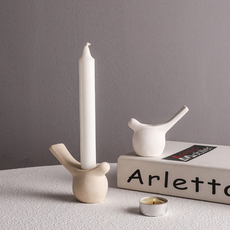 Bird candle holder