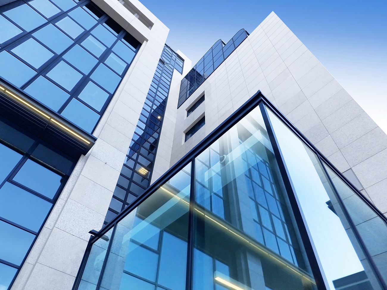Rider curtain wall insulated glass