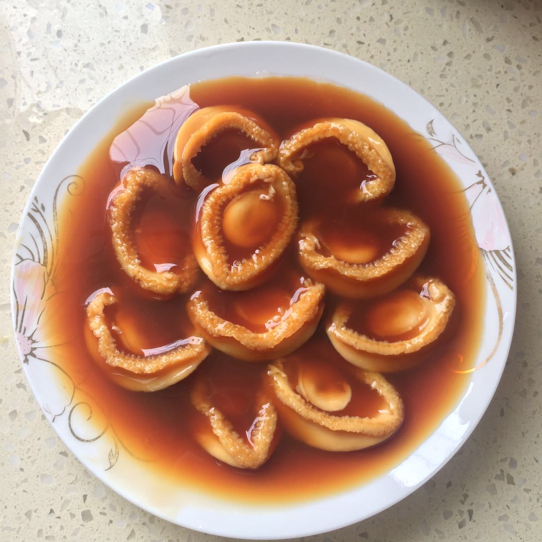 Canned braised abalone
