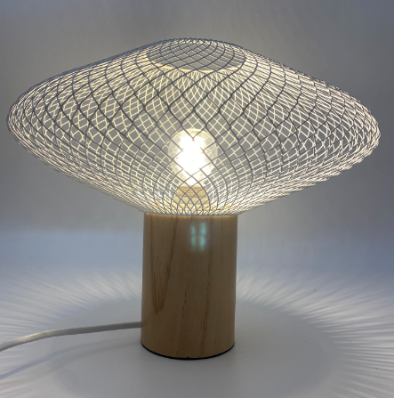 wire netting table lamp