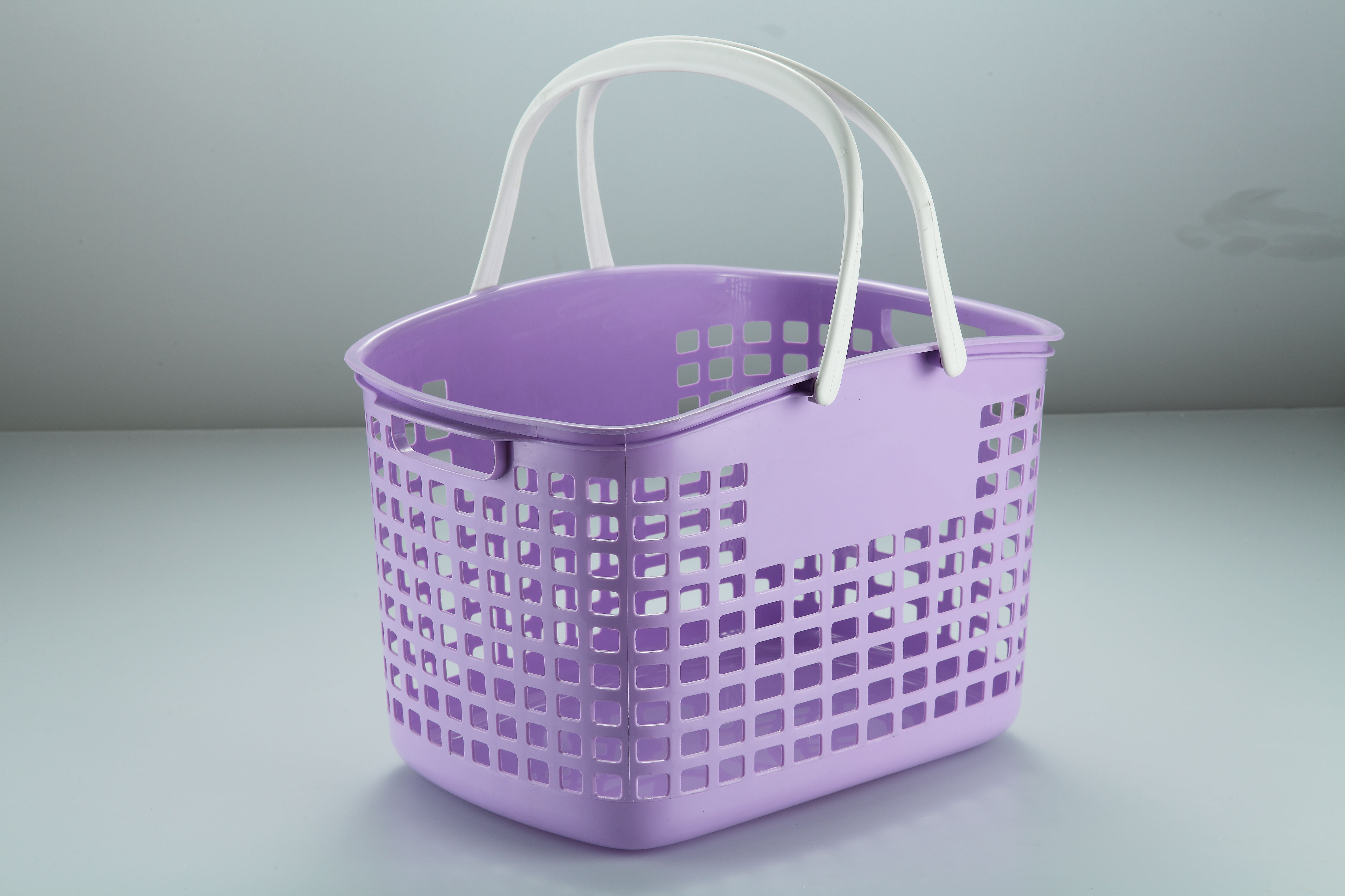 laundry basket