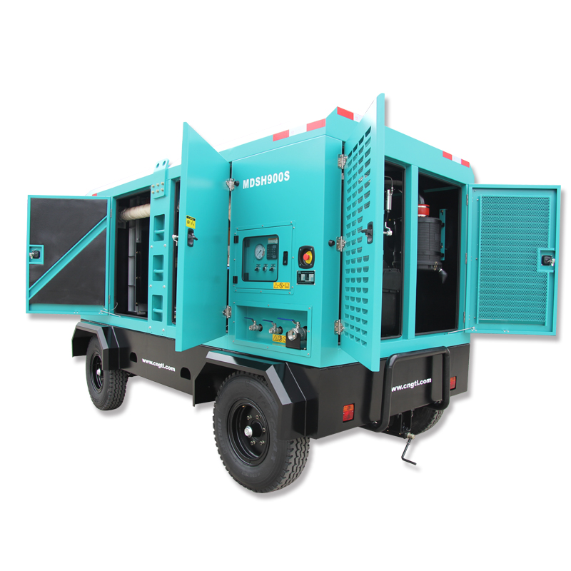 900CFM 17bar Diesel Screw Compressor Mobile Air Compressor