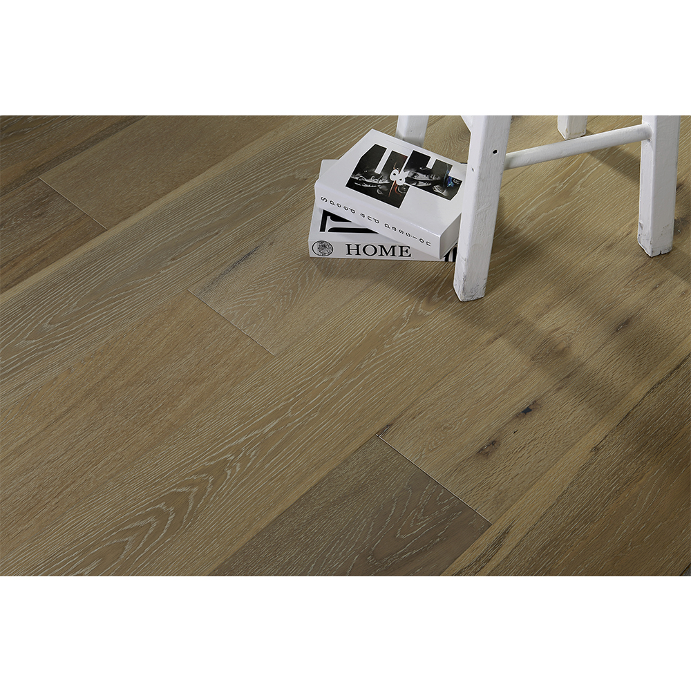 Factory Directly oak Engineered hard wood floor for Project