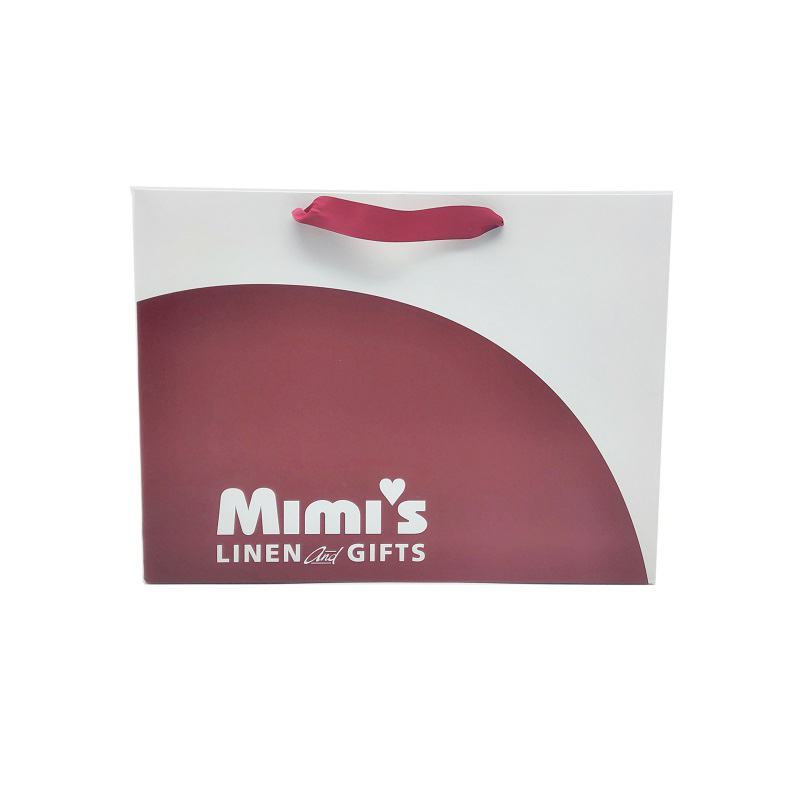 Red and white paper bags, clothing bags,paper bags,carry bag