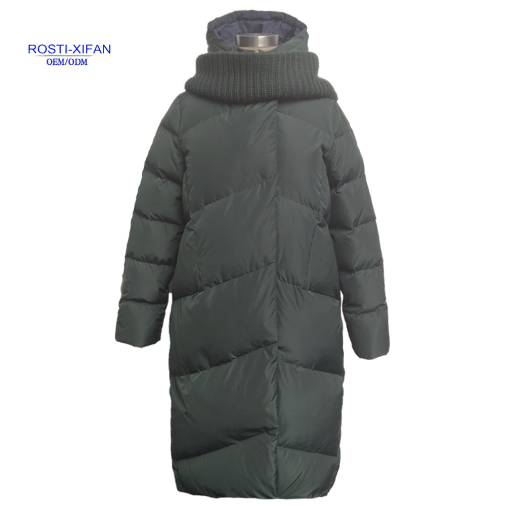 Autumn and Winter Outwear Ladies' Duck Down Coat with Scarf