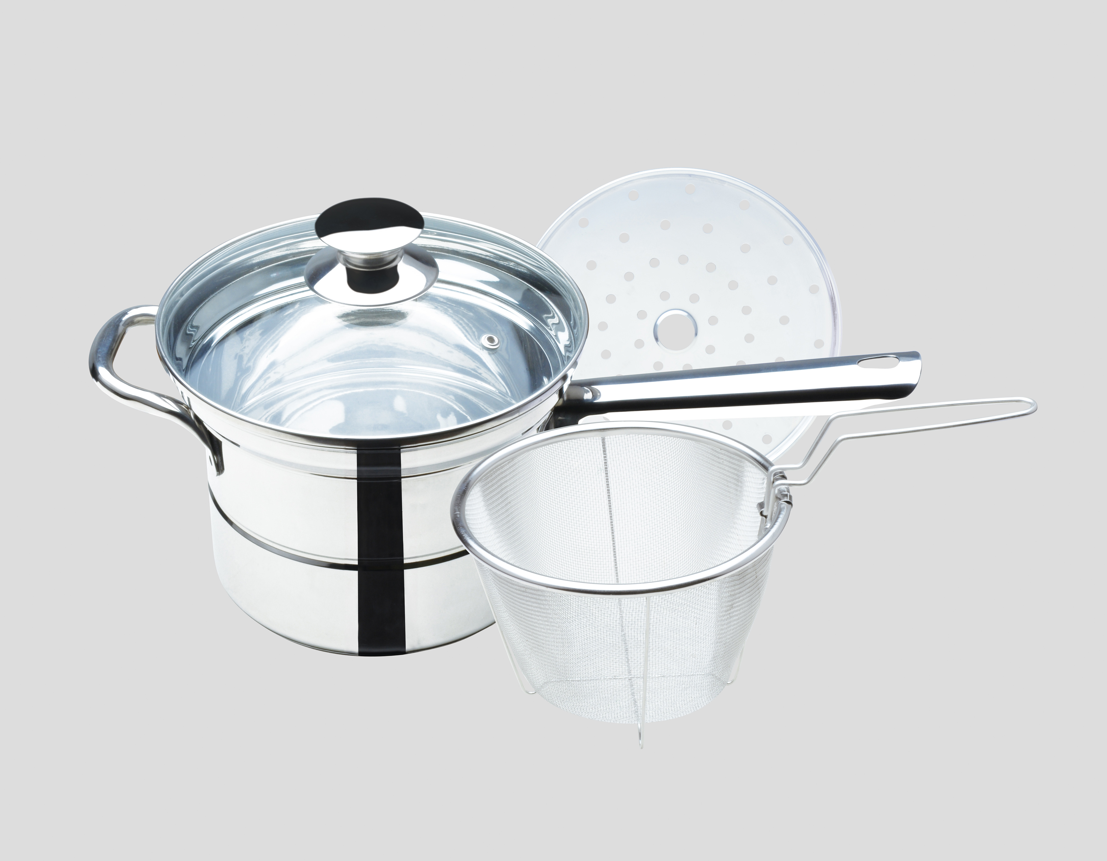 Saucepan With Strainer And Steam Plate