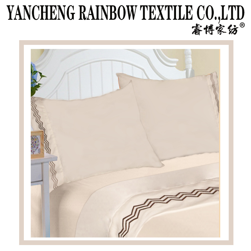 Luxury microfiber polyester solid embroidery bed sheet set adult