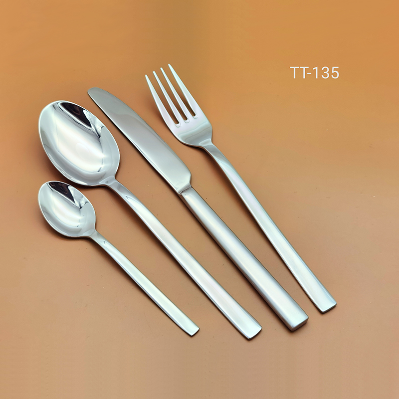 TT135