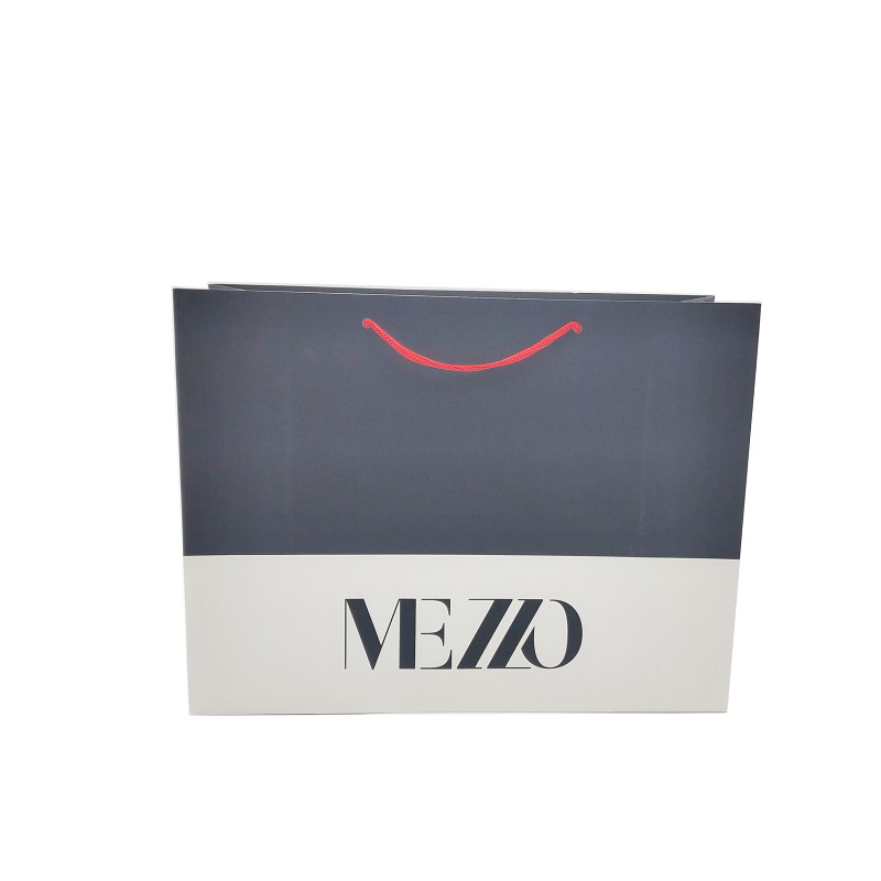 Black tote bag, can be used for clothing packaging,paper bag
