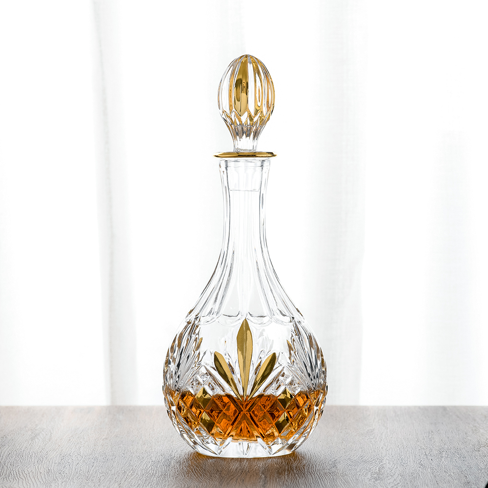 Whiskey decanter