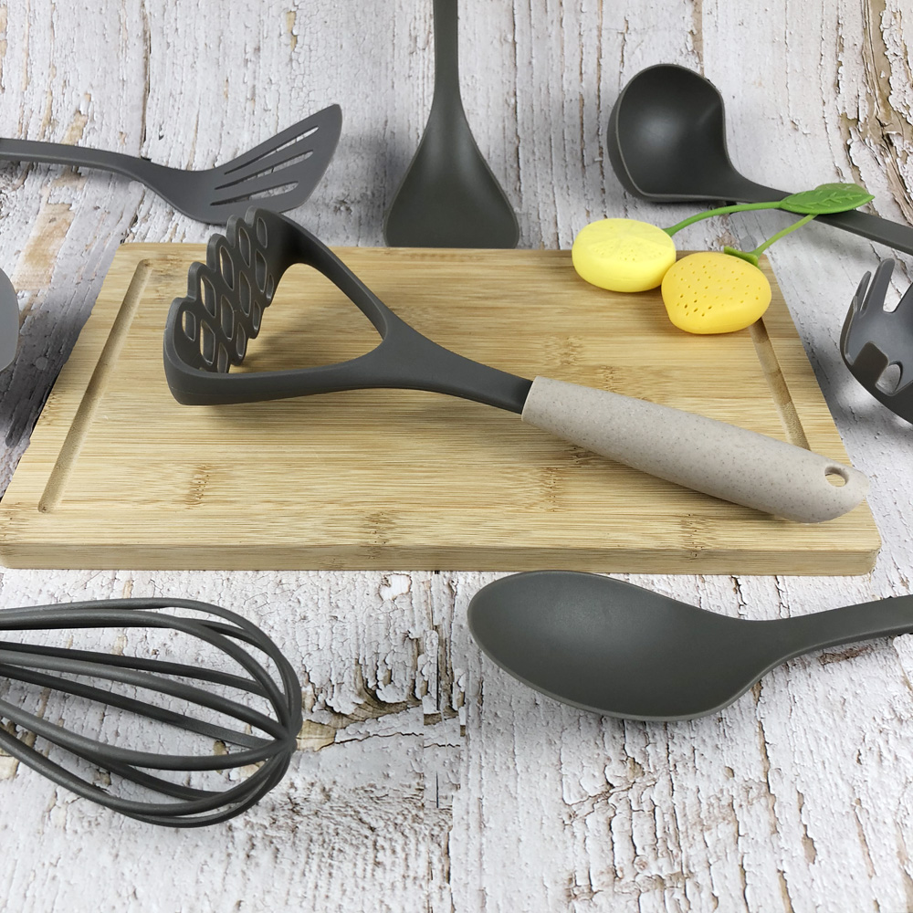 nylon potato presser kitchen utensil(creamy-white)