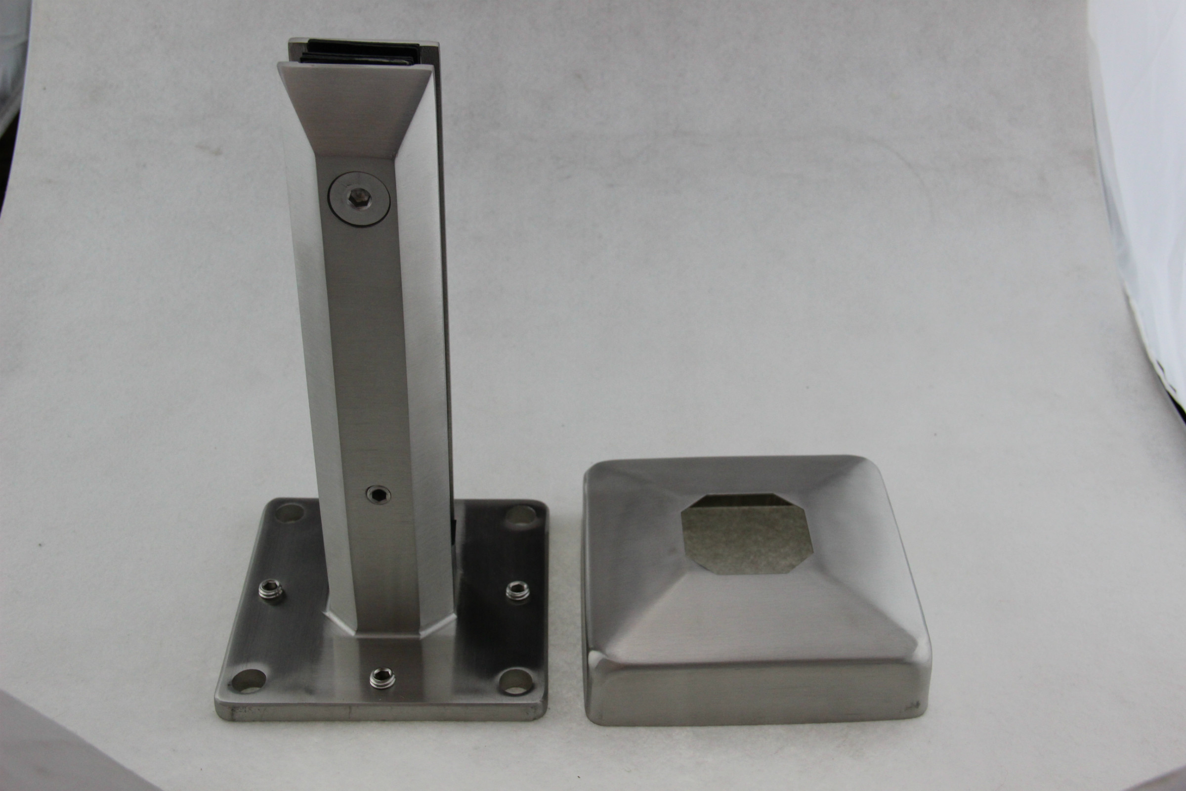 Square Top Mount Stainless Steel Glass Spigot