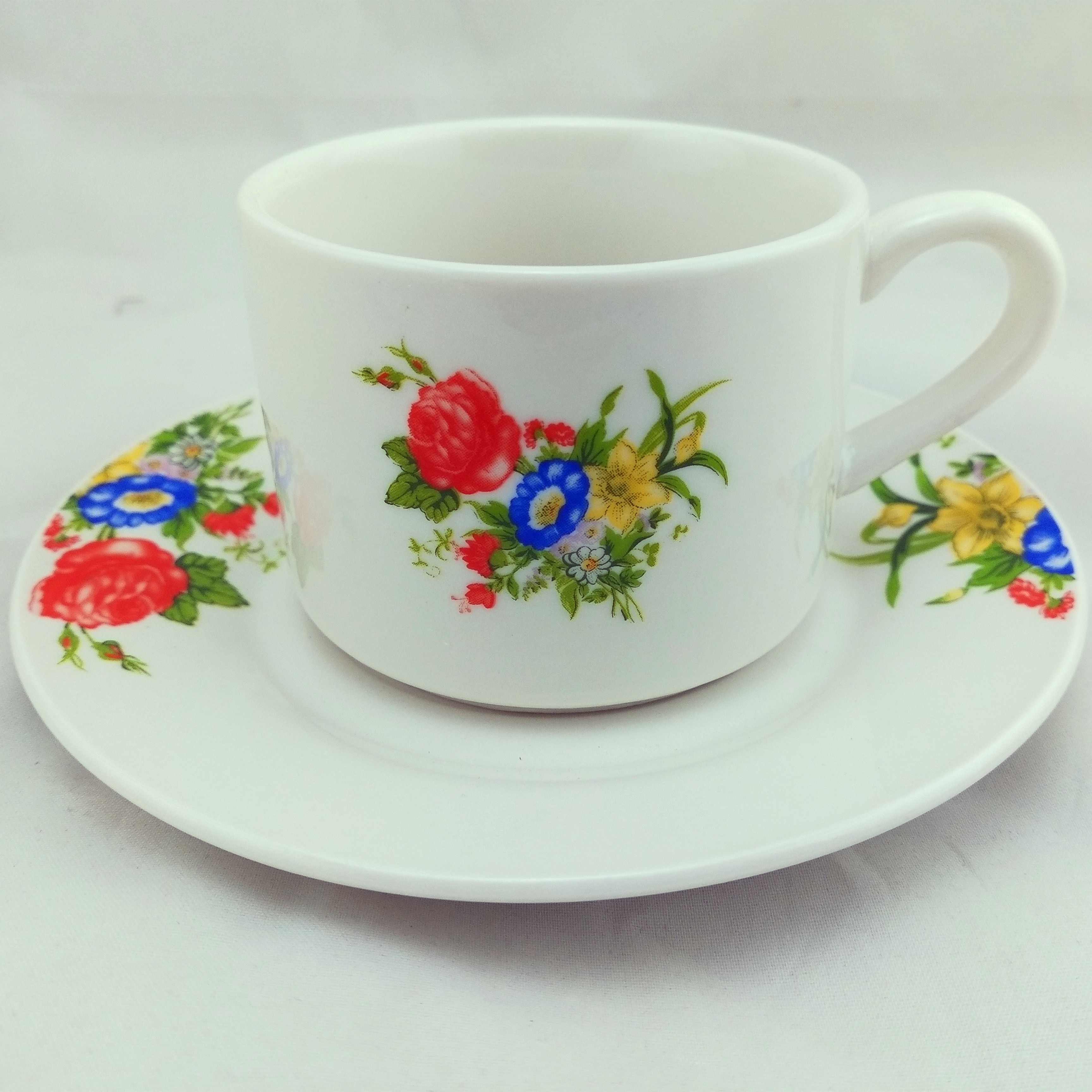 Porcelain Mugs & Saucers