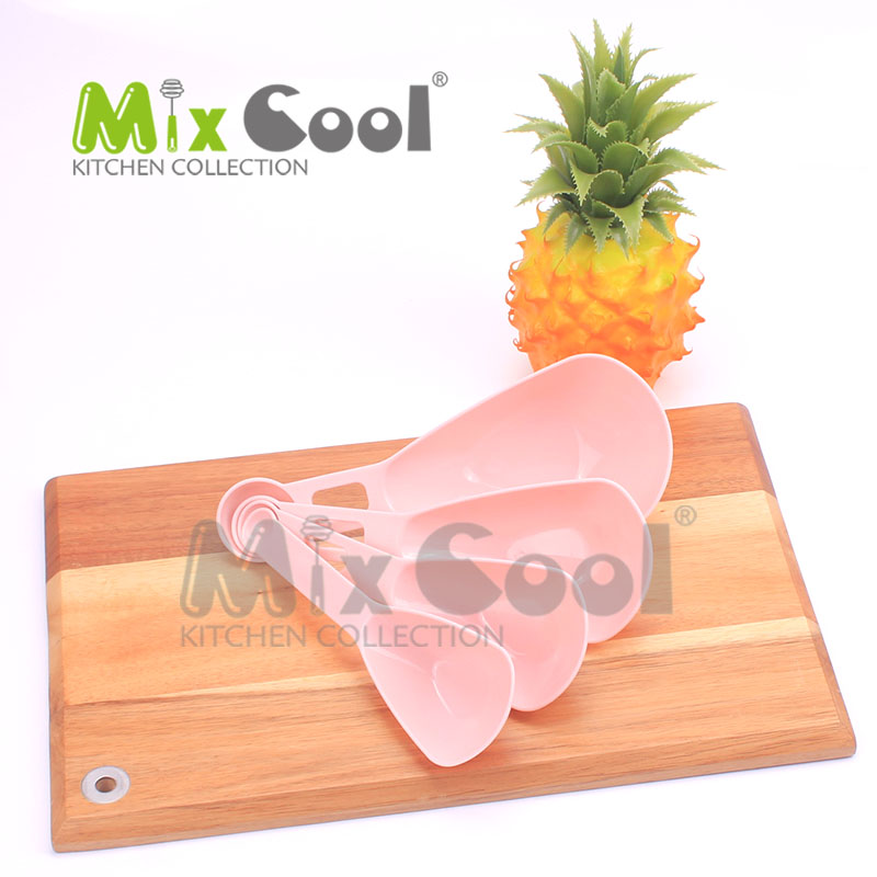 measuring spoon