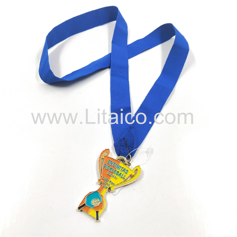 Trophy metal medal