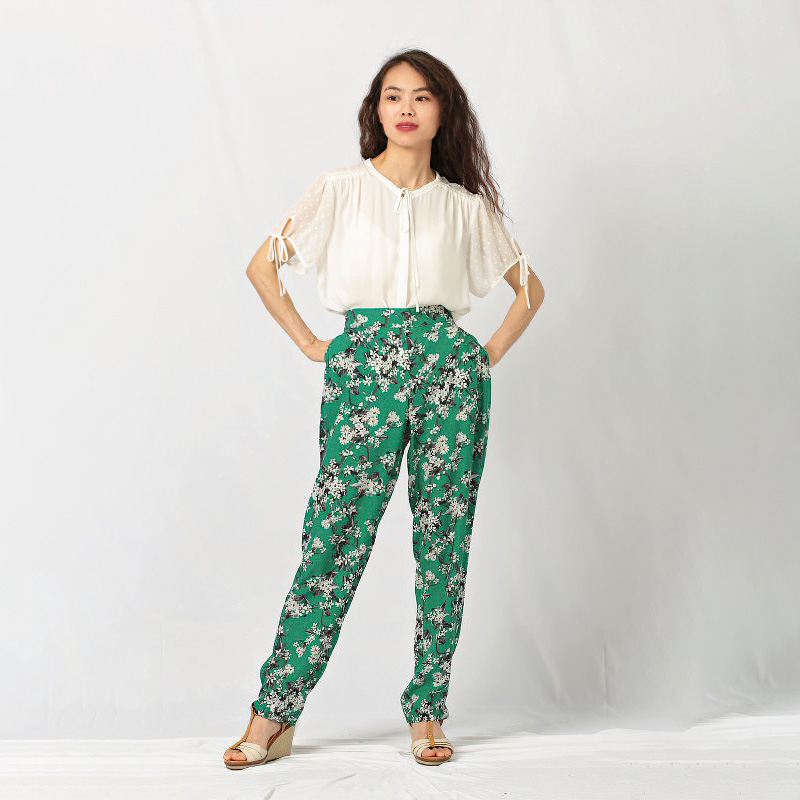 Ladies woven pants