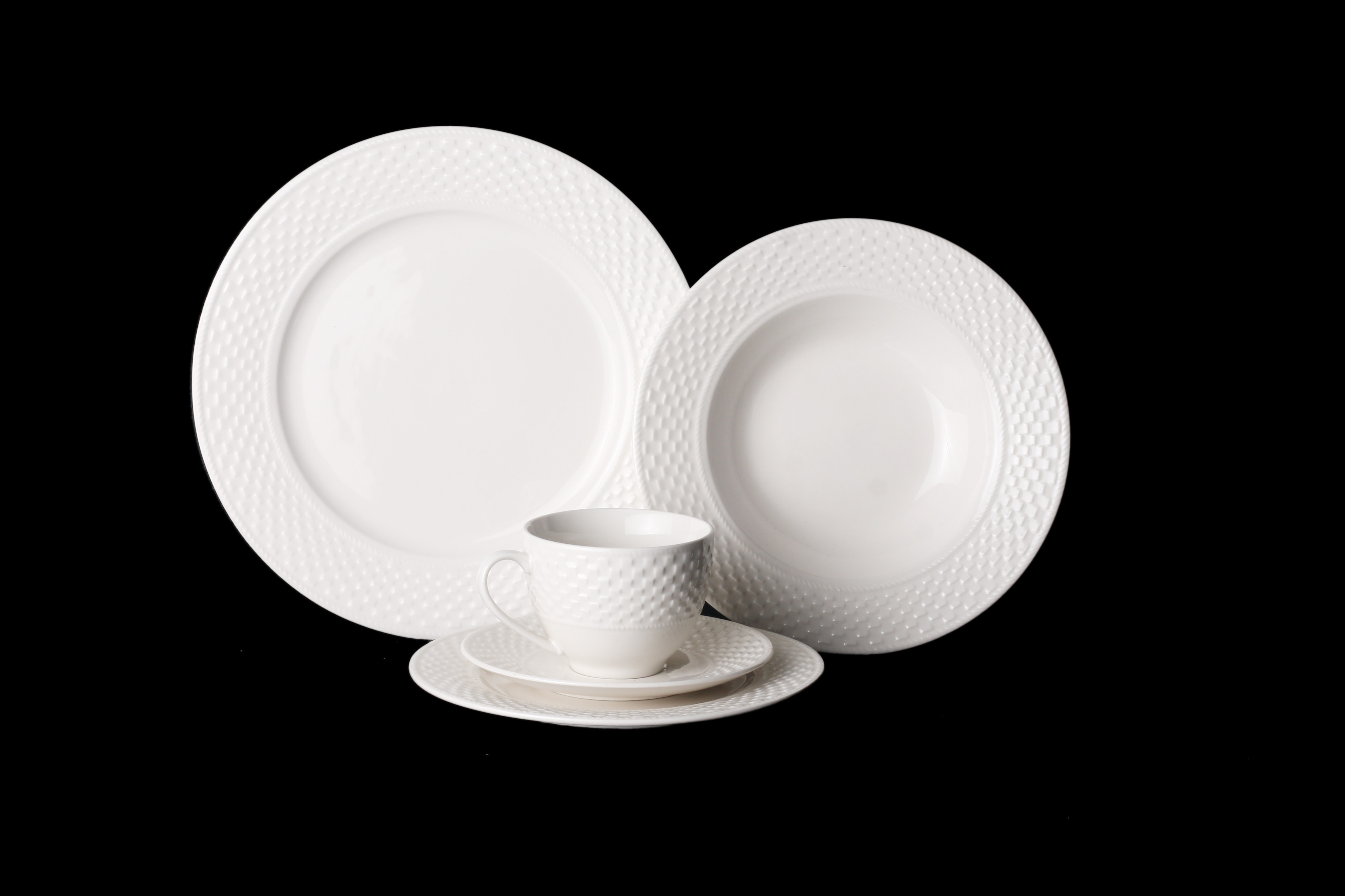 Embossment dinner set