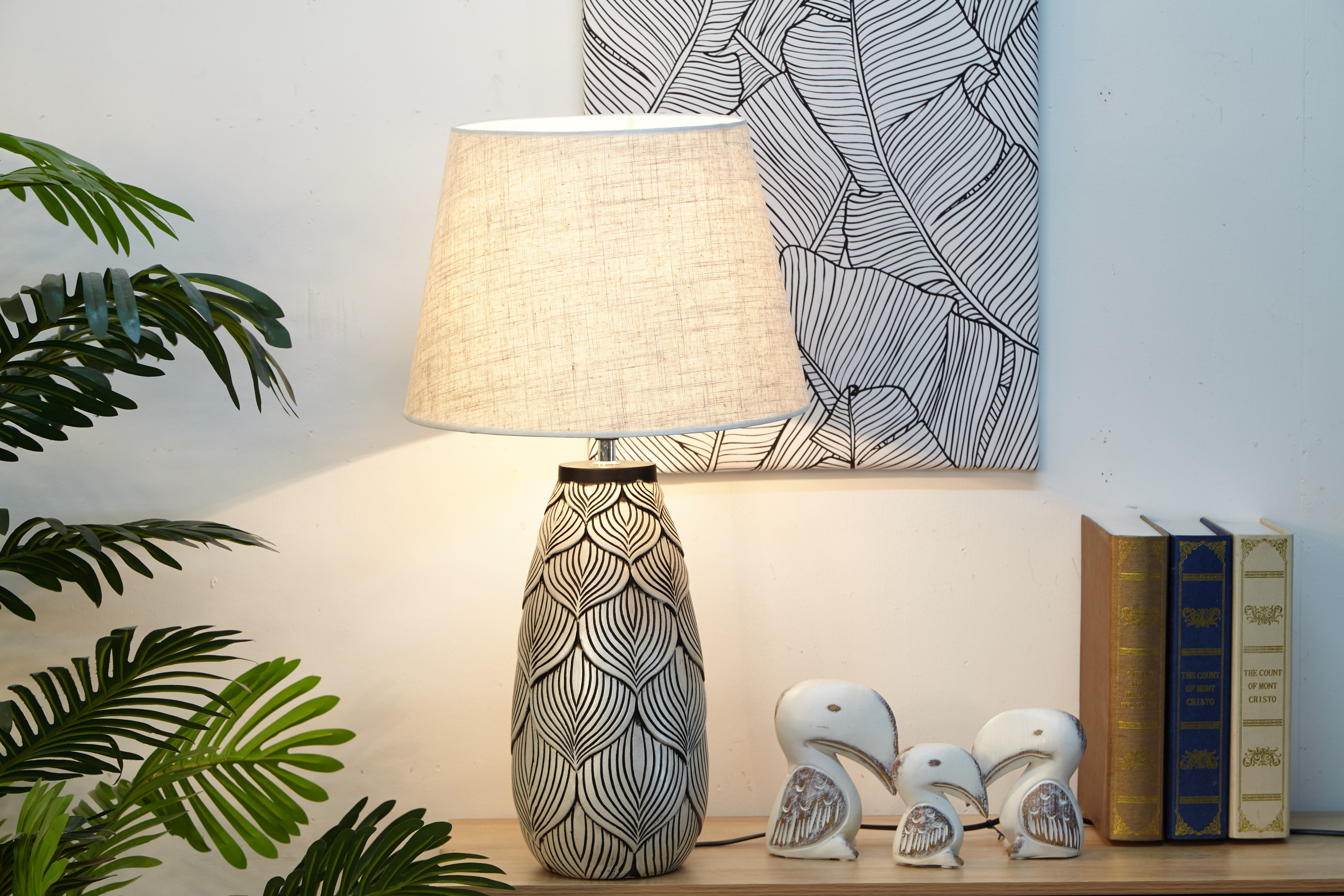 Polyresin vase,polyresin table lamp