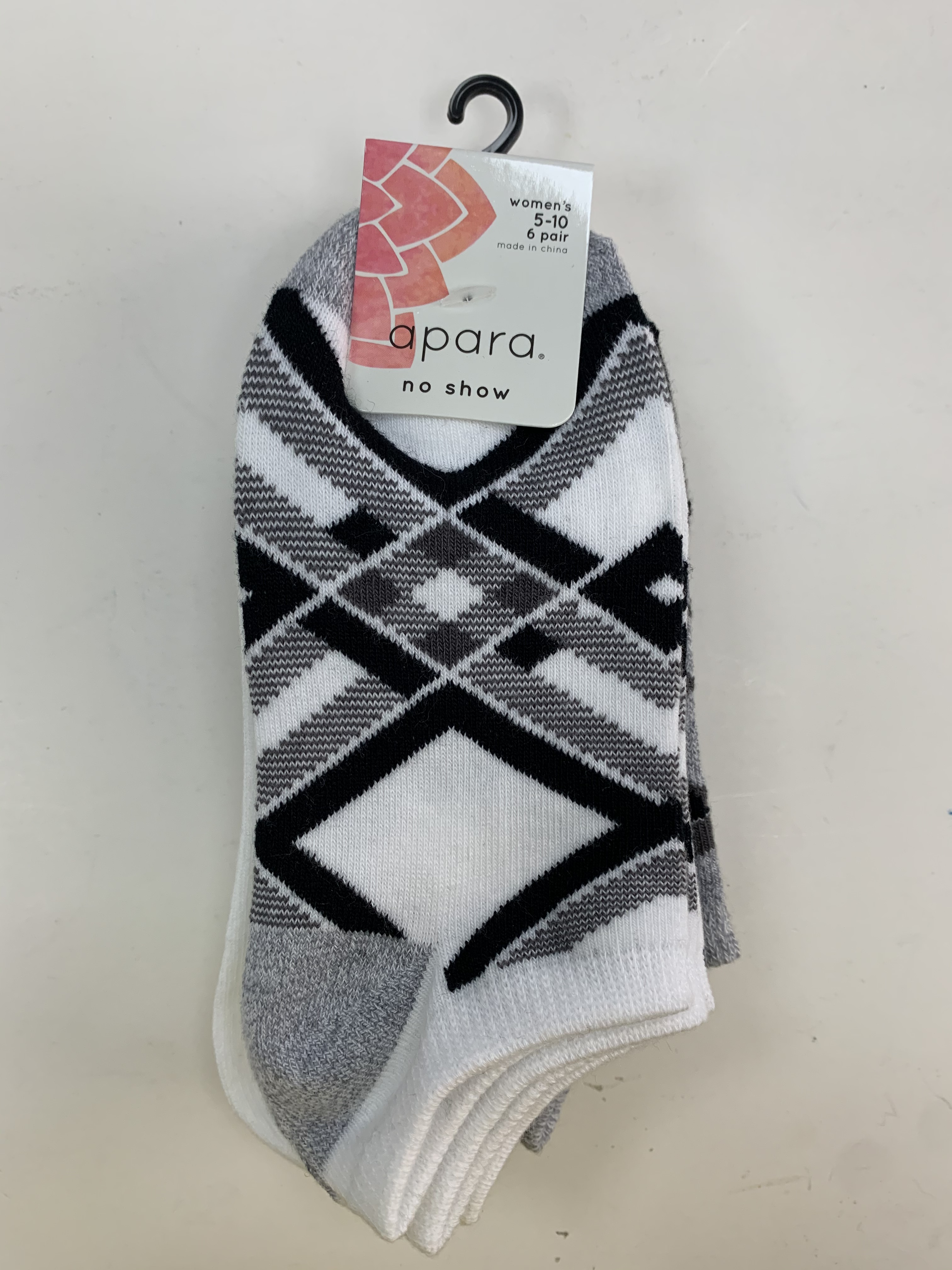 Womens's Acrylic No Show Socks G-65