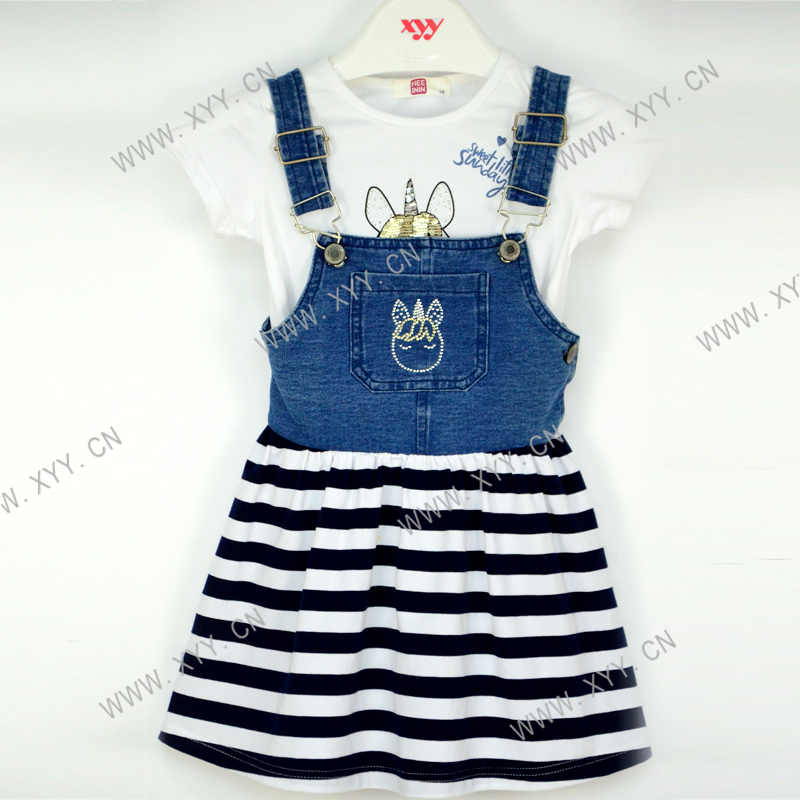Girl's t-shirt and suspender dress