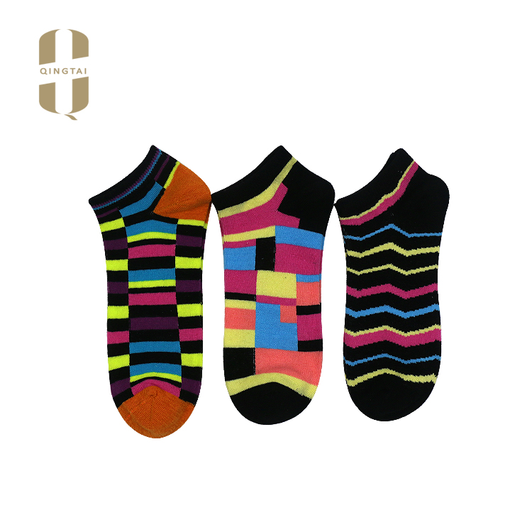 ZHUJI QINGTAI SOCKS CO.,LTD – Jacquard tights 3