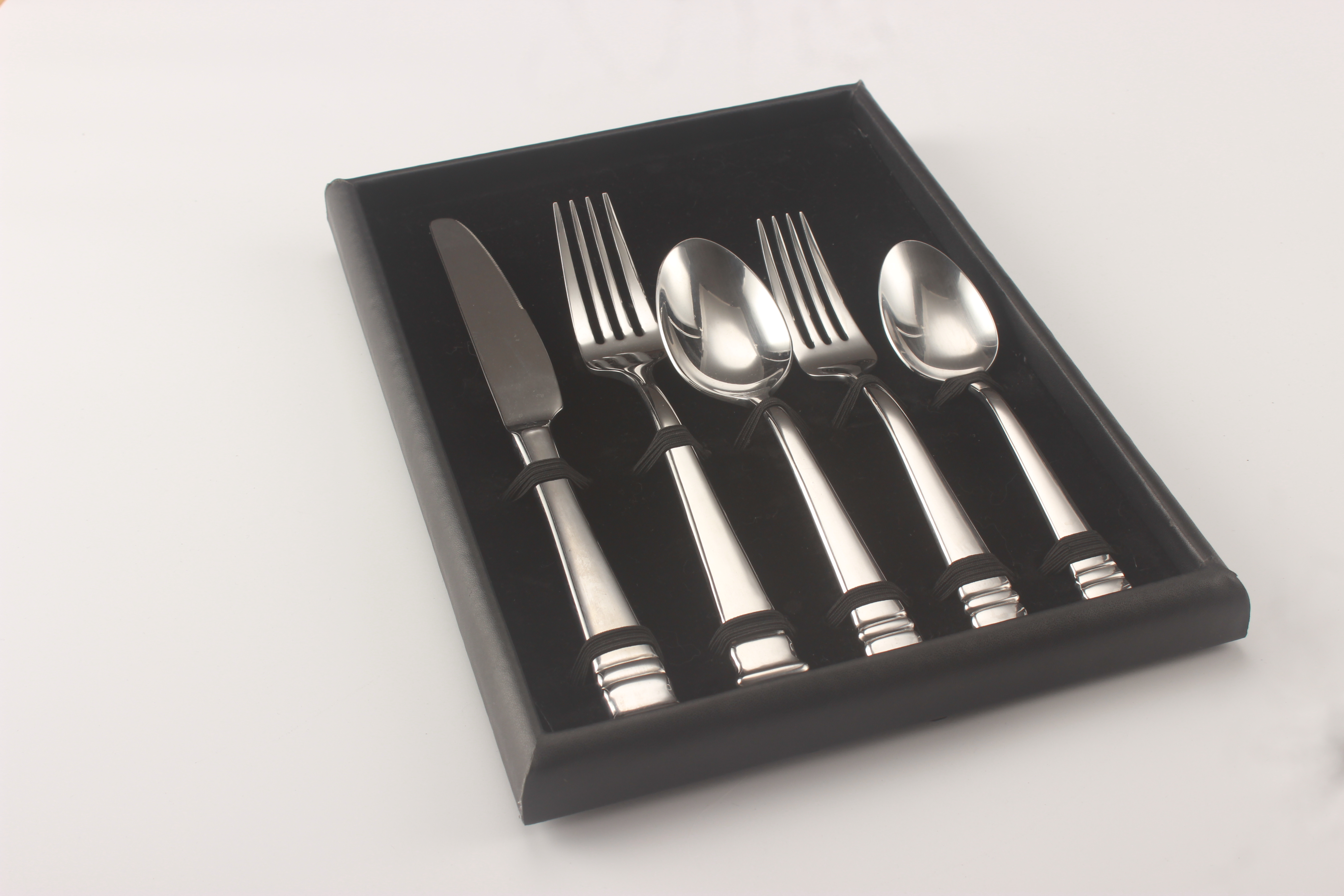 High grade Fork Knife and Spoon Stainless Steel Cutlery Set(5pcs)