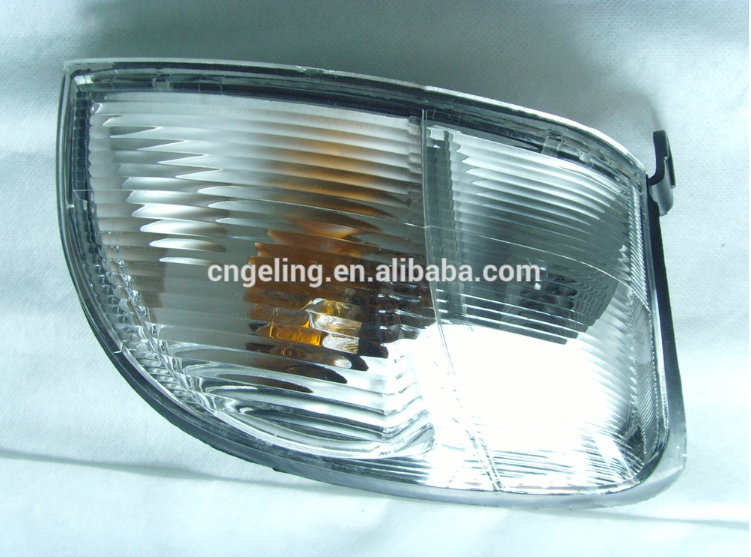 For Nisan B15/Pick Up 720 D22 Corner Lamp'97-00