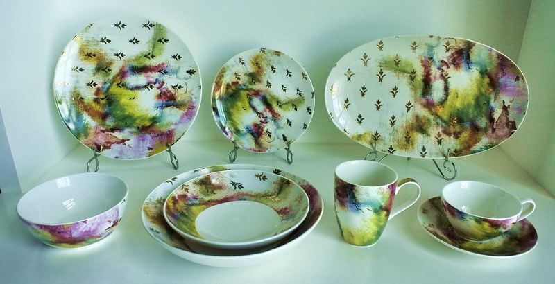 Gold flower dinnerware set