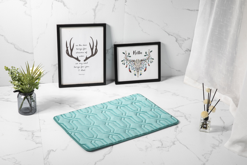 Flannle Memory Foam Bathroom Mat