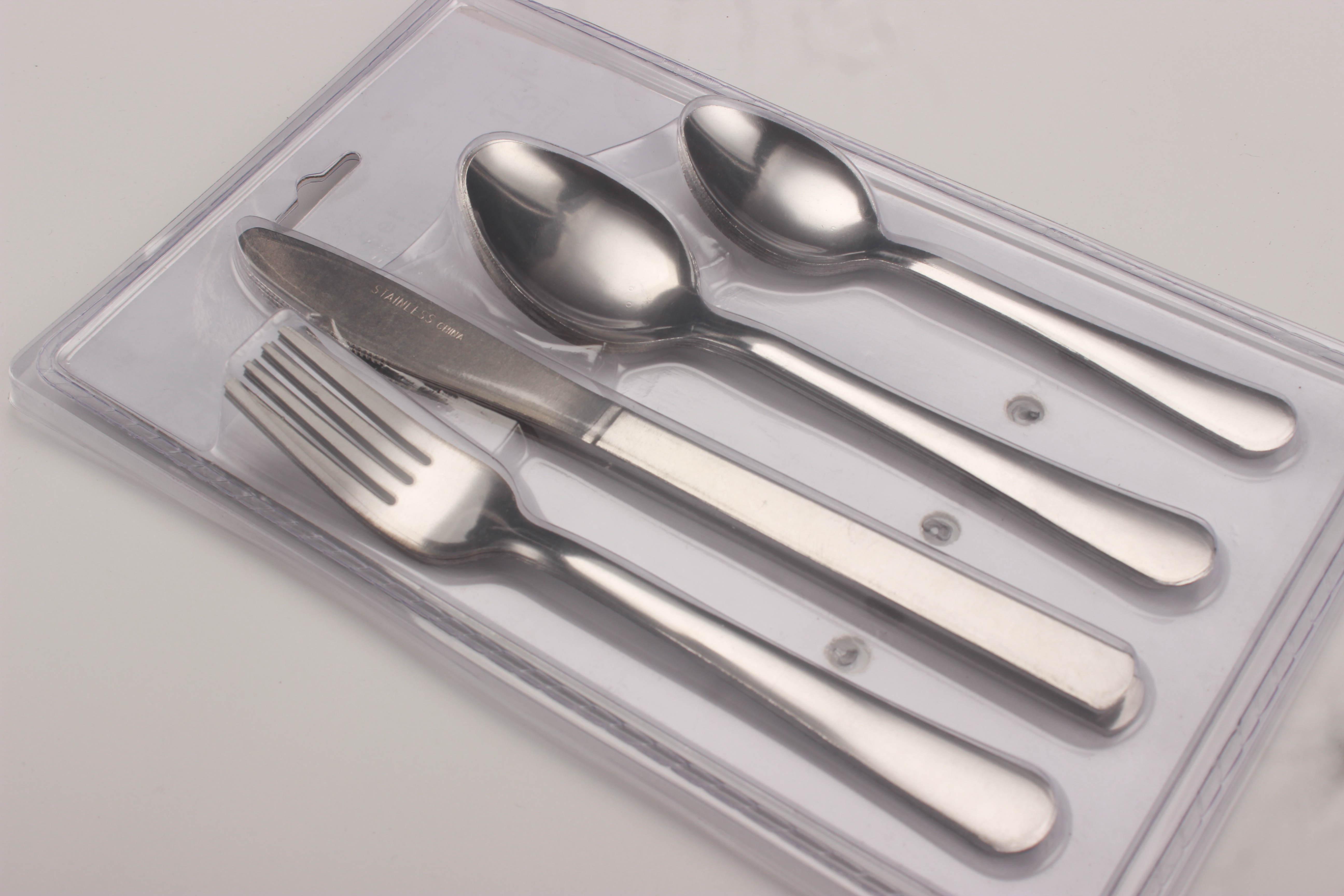 High grade Fork Knife and Spoon Stainless Steel Cutlery Set(16pcs)