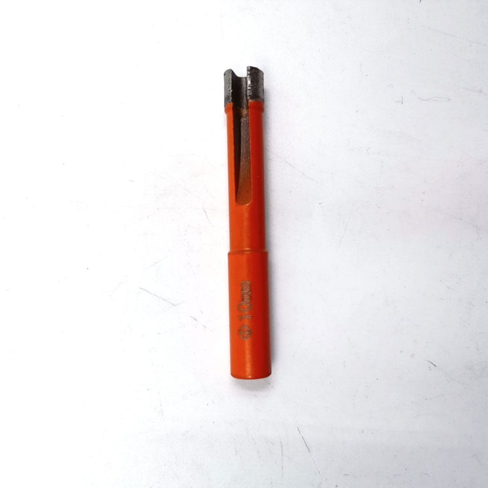 Hole opener