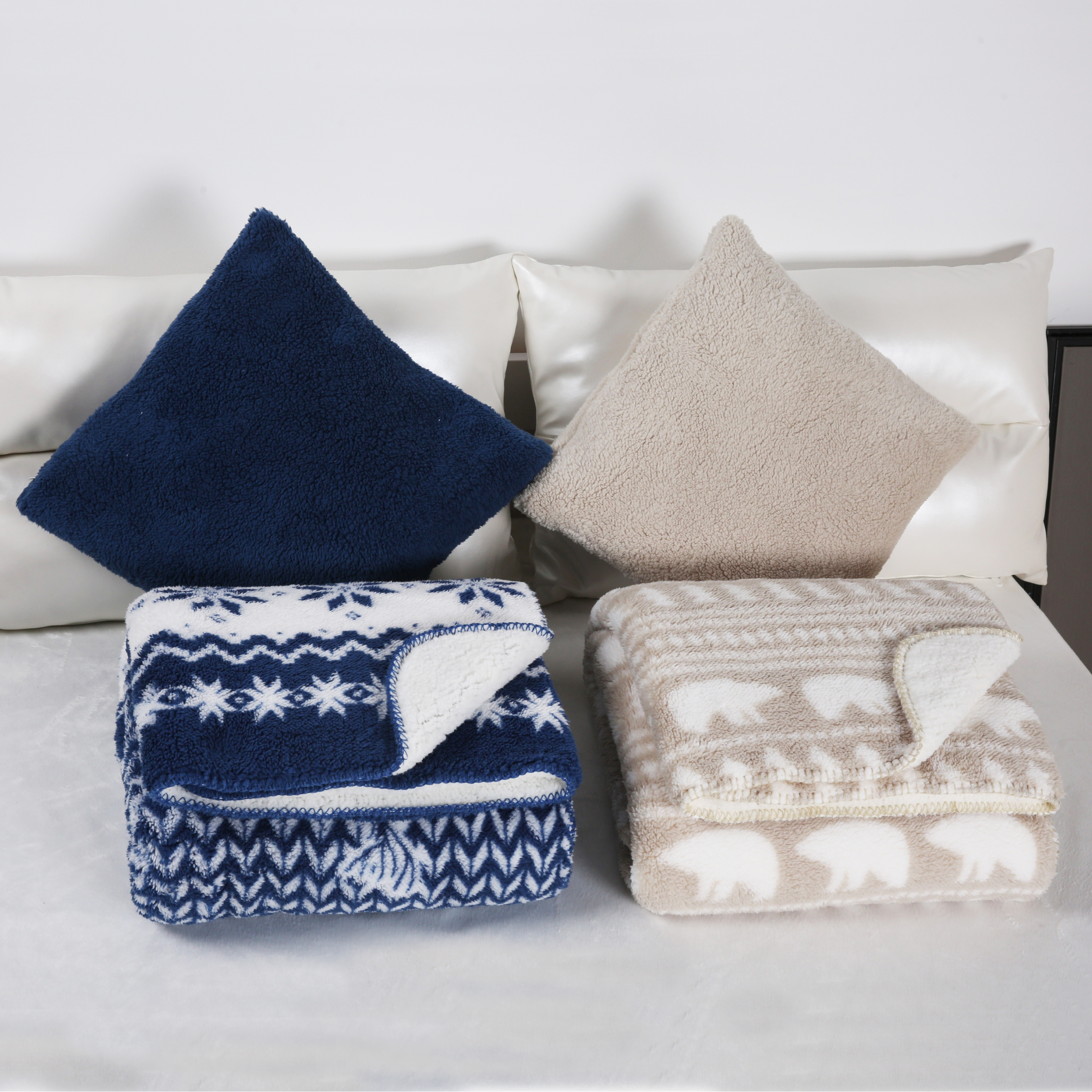 Printed sherpa blanket