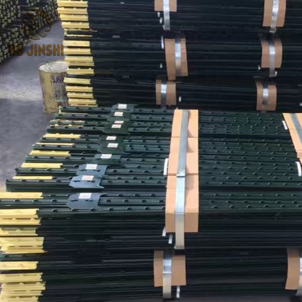 T post,t fence post,Studded T post