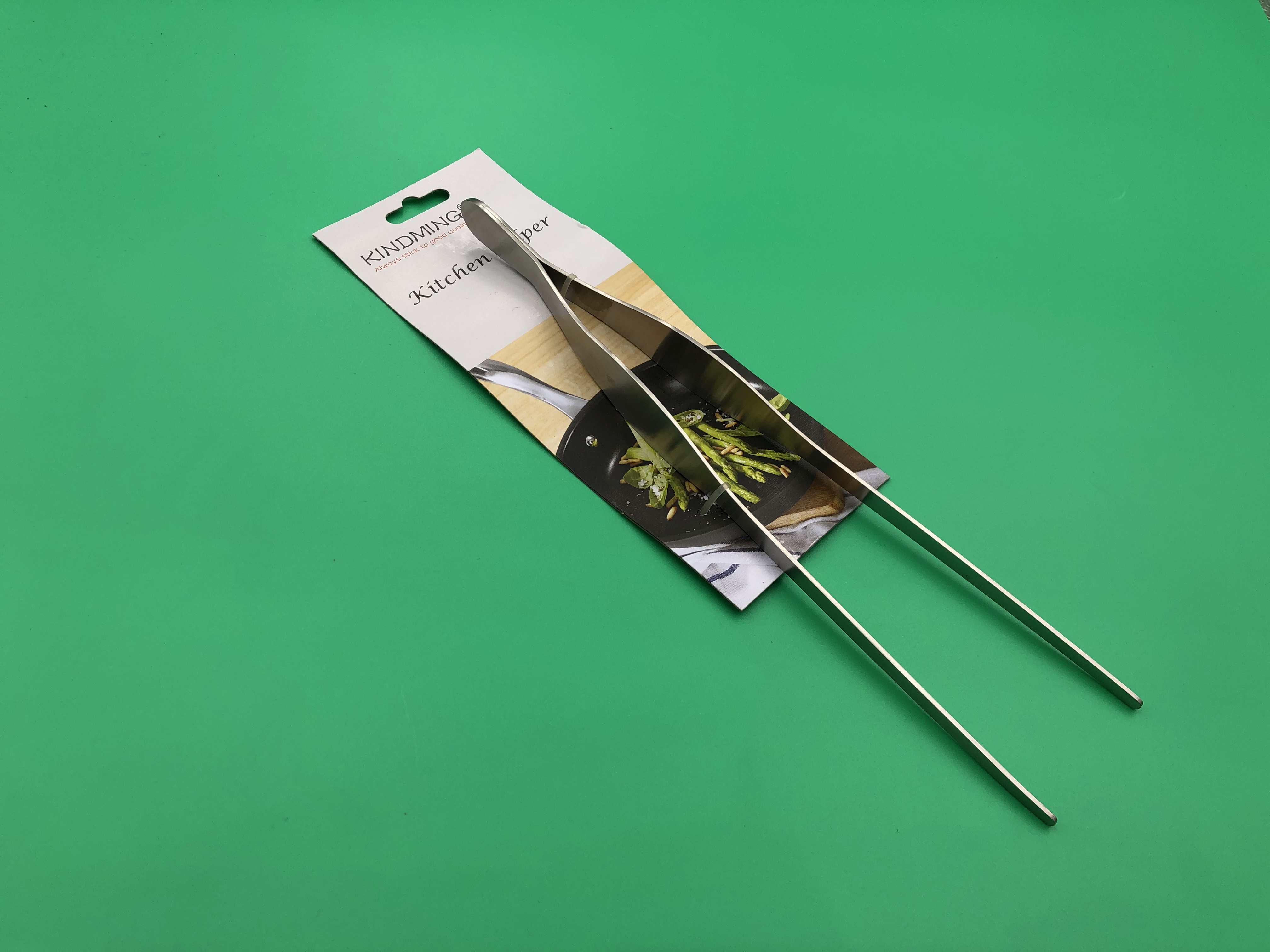 Universal tong